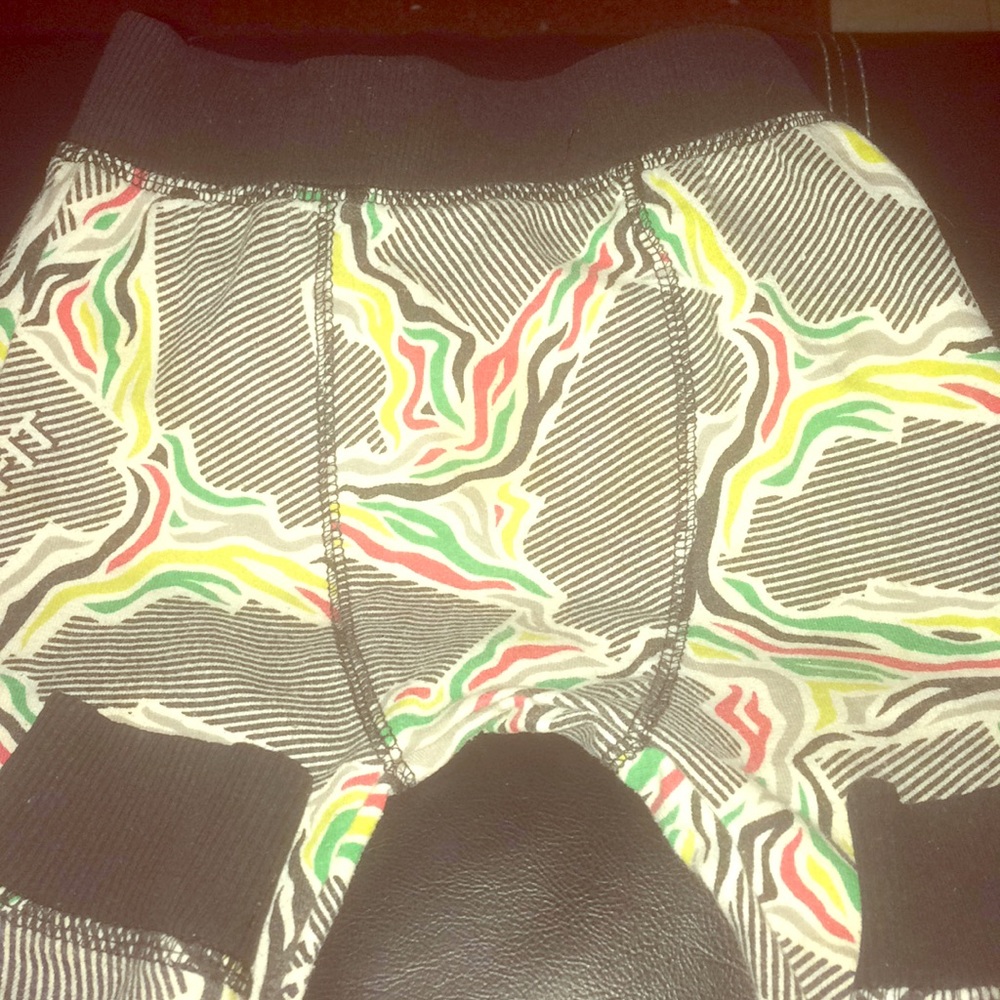 Toddlers style sweats
